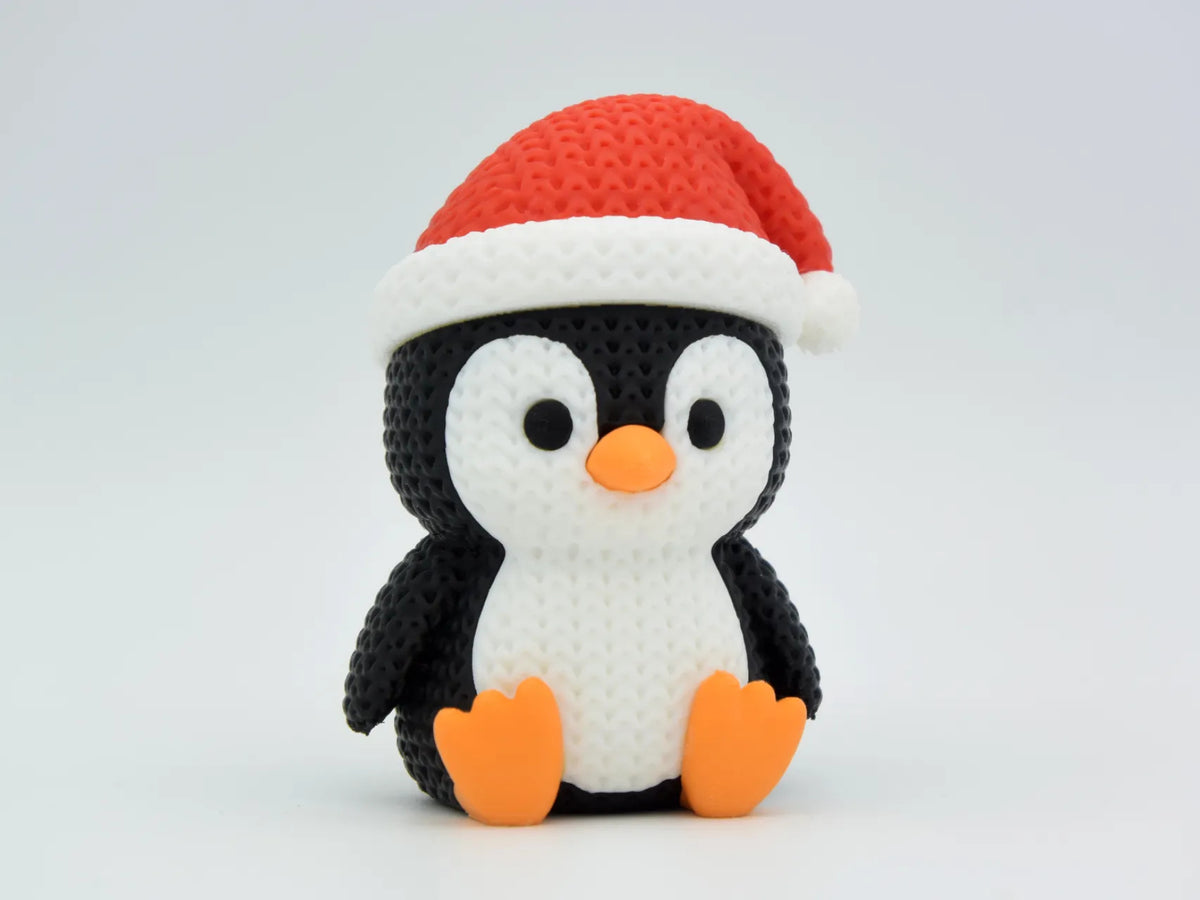 GESTRICKTER PINGUIN MIT WEIHNACHTSMÜTZE - WEIHNACHTEN