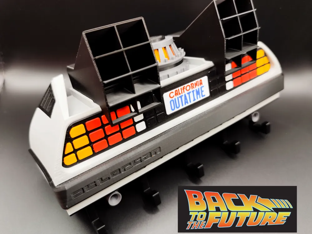 Cartoon-Film DeLorean DMC-12 Schlüsselhalter – 3D-Druck-Zauber