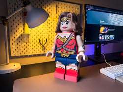 WONDER WOMAN