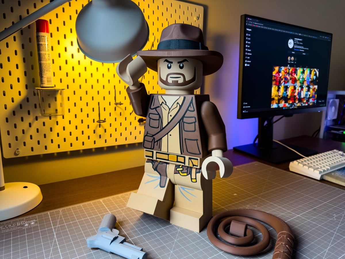 INDIANA JONES