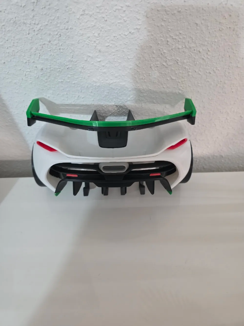 Koenigsegg Jesko Heck Schlüsselhalter