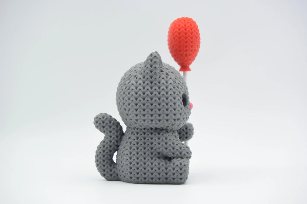 GESTRICKTE KATZE MIT HERZBALLON - VALENTINSTAG