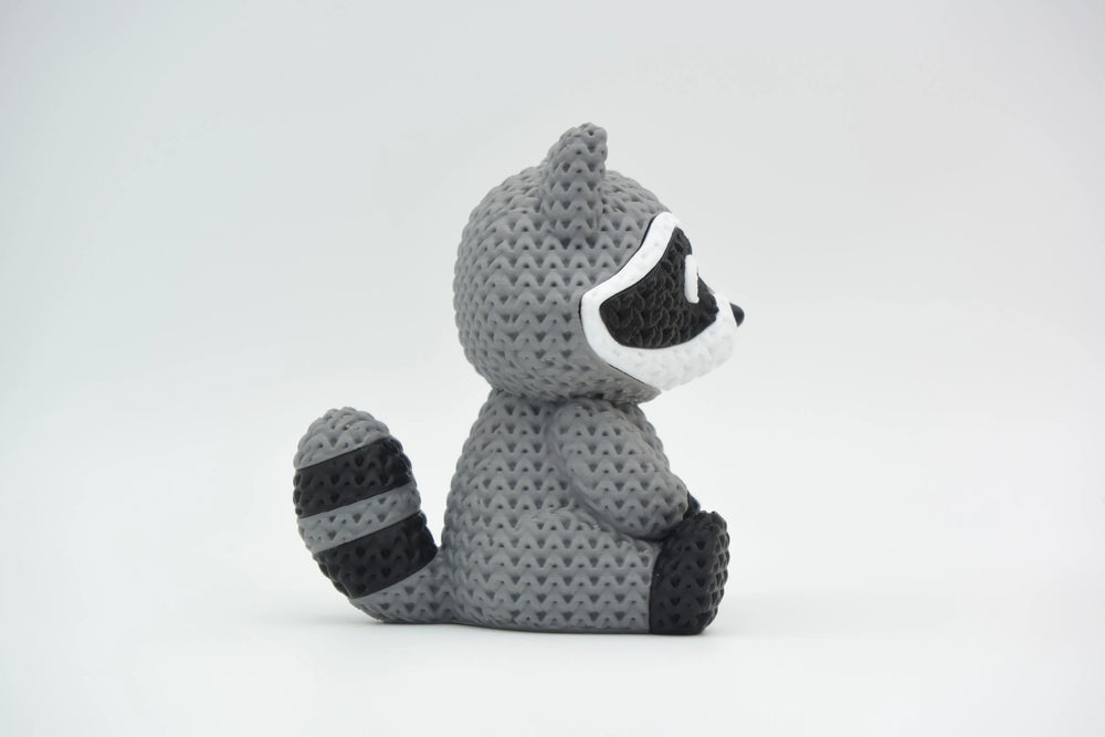 GESTRICKTER WASCHBÄR