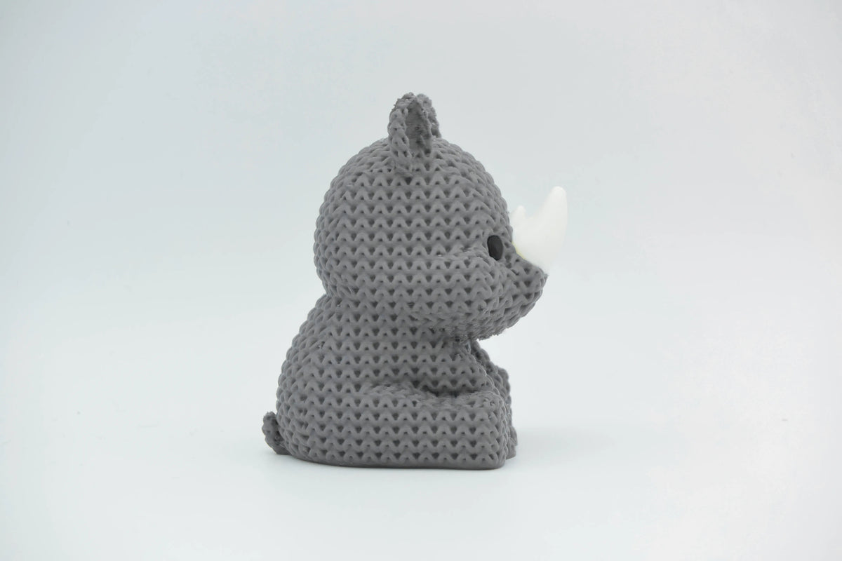 GESTRICKTES NASHORN