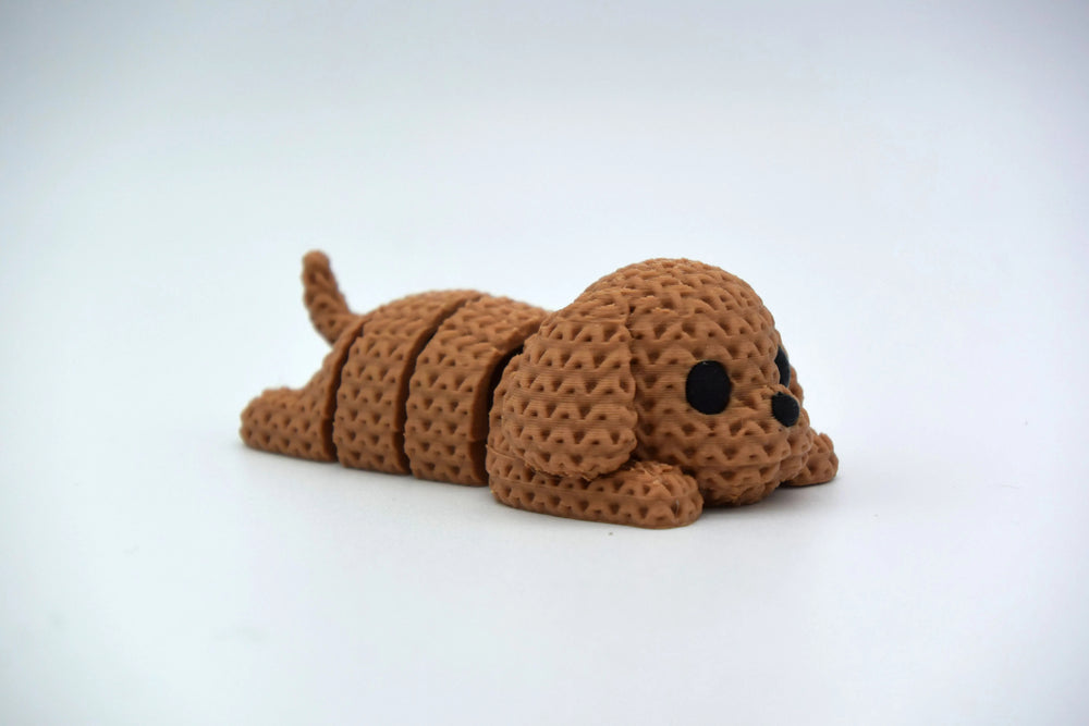 GESTRICKTER GELENKIGER HUND