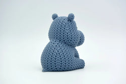 GESTRICKTES NILPFERD