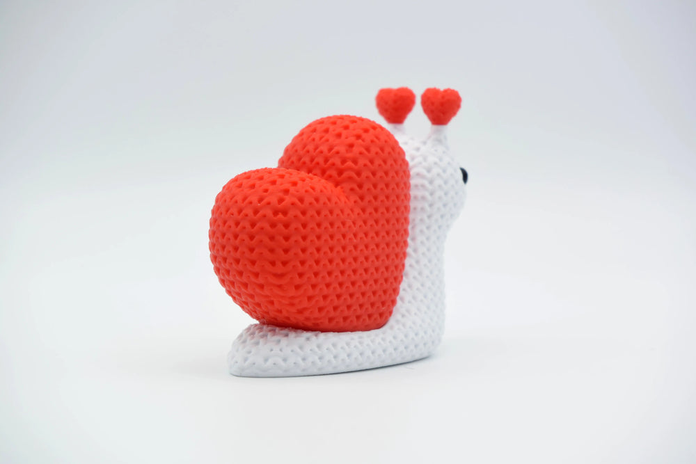 GESTRICKTE VALENTINSTAG-SCHNECKE