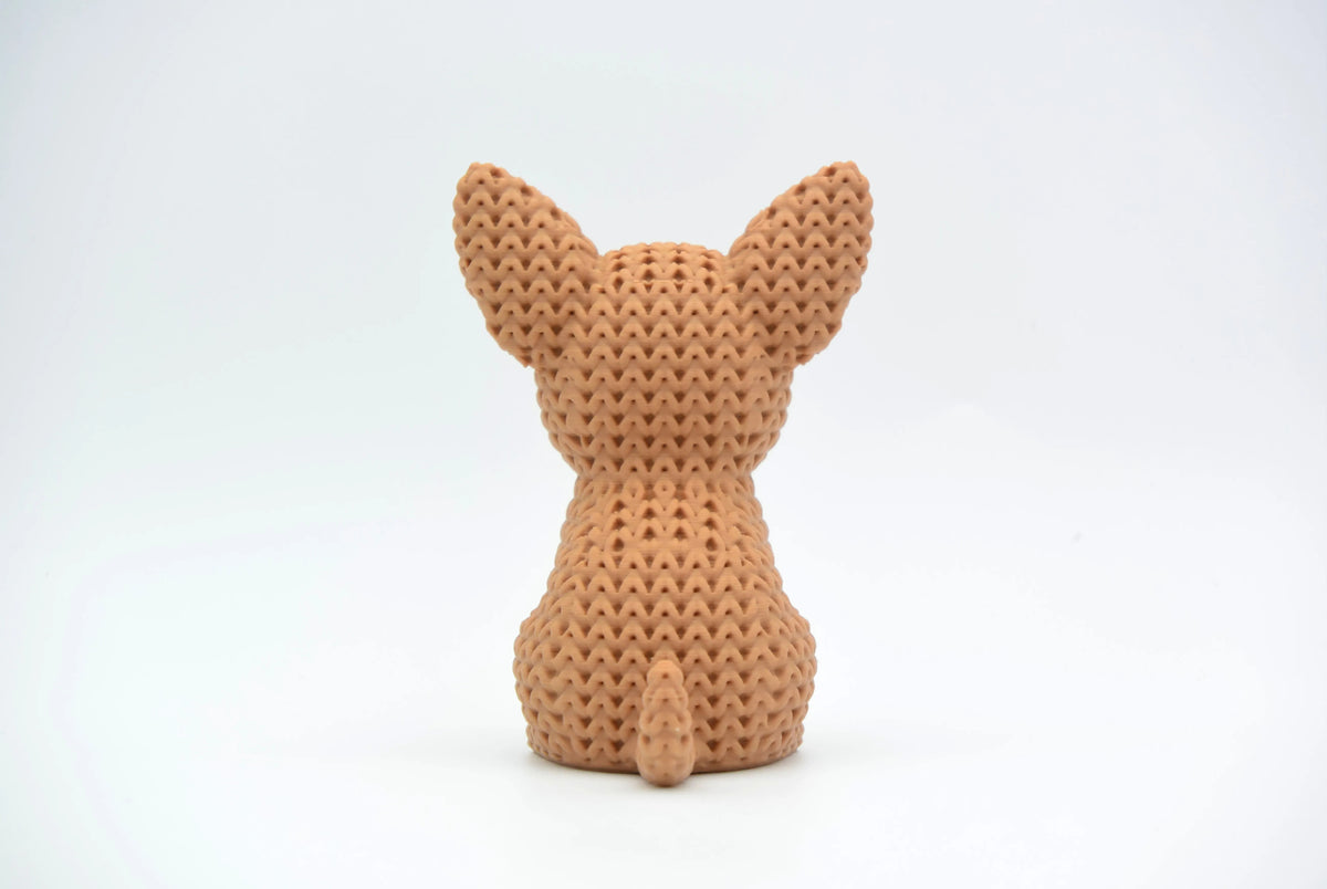 GESTRICKTER CHIHUAHUA HUND
