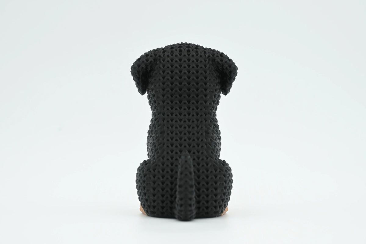 GESTRICKTER ROTTWEILER HUND